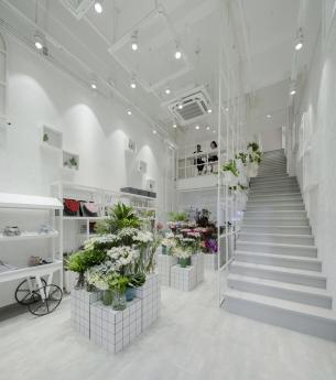 簡約現(xiàn)代花店裝修實景圖