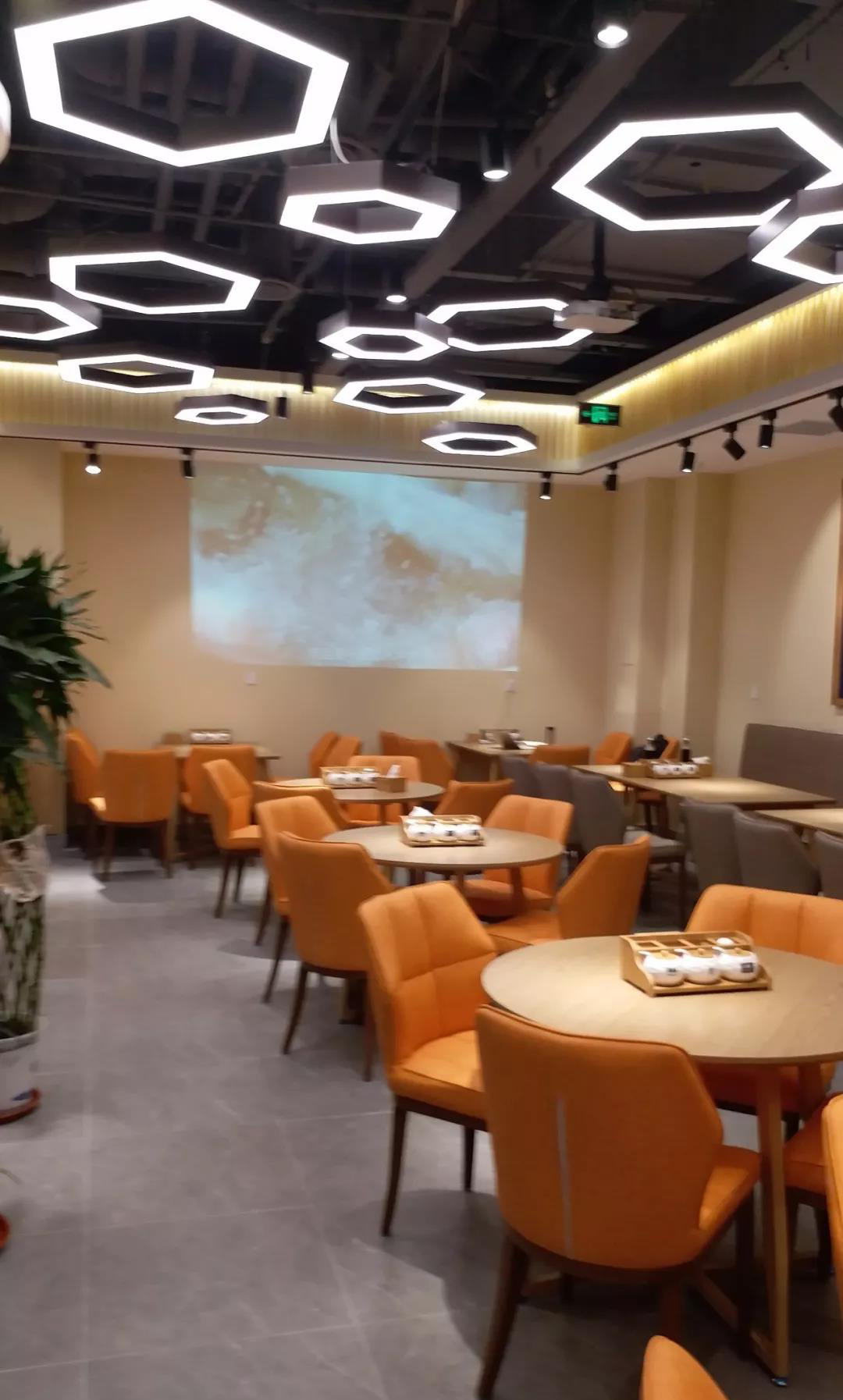 小吃店面裝修-墻頂面2
