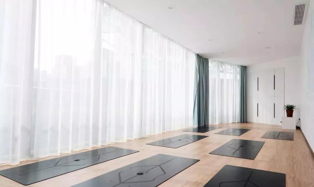 瑜伽館裝修效果圖1
