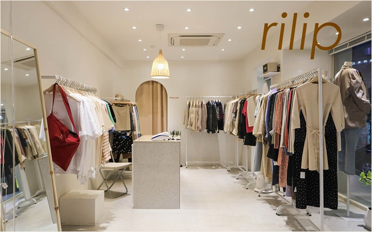 小型服裝店簡易裝修圖片