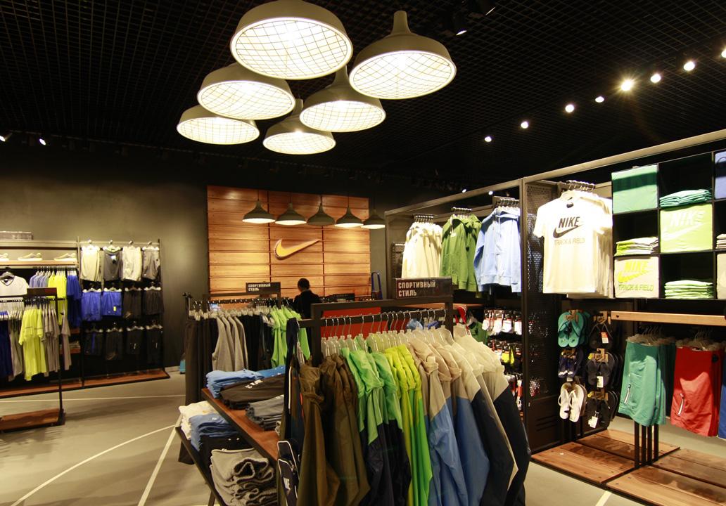 長沙服裝店裝修中理想服裝店照明！