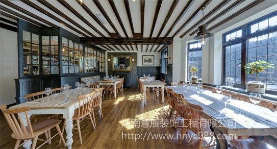 長(zhǎng)沙餐飲店裝修中餐廳設(shè)計(jì)和布置的五大技巧！