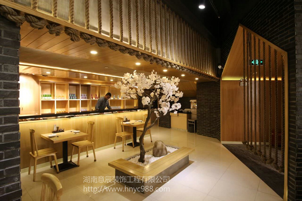 長沙日式料理店裝修如何設計？引人注目