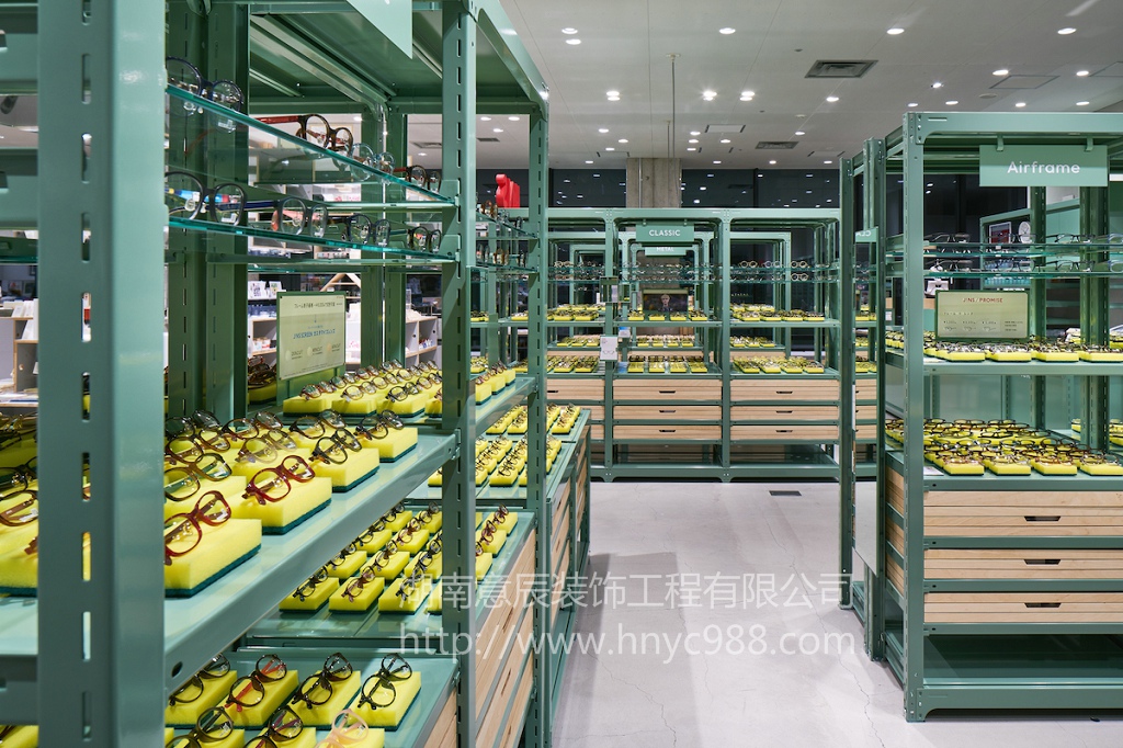 長沙眼鏡店如何設計裝修？薄荷綠了解一下