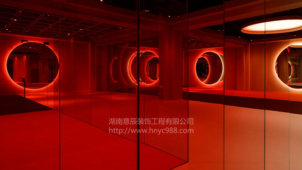 dj夜總會(huì)健身房