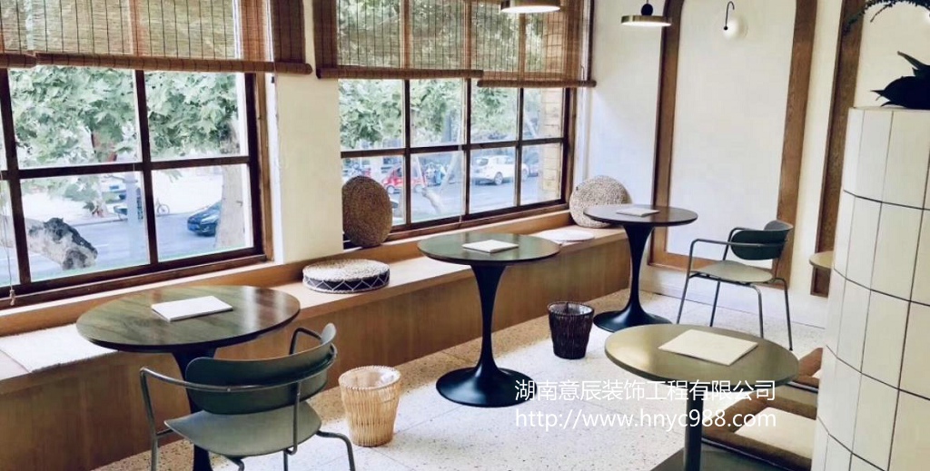 甜品店餐椅設(shè)計