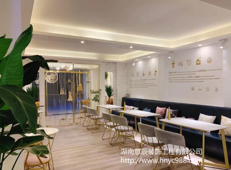 極簡清新風(fēng)蛋糕店裝修