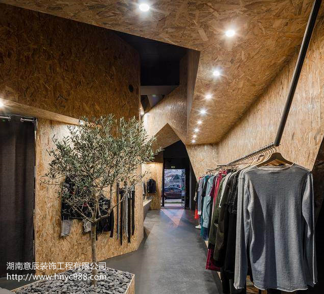 服裝店秋裝陳列