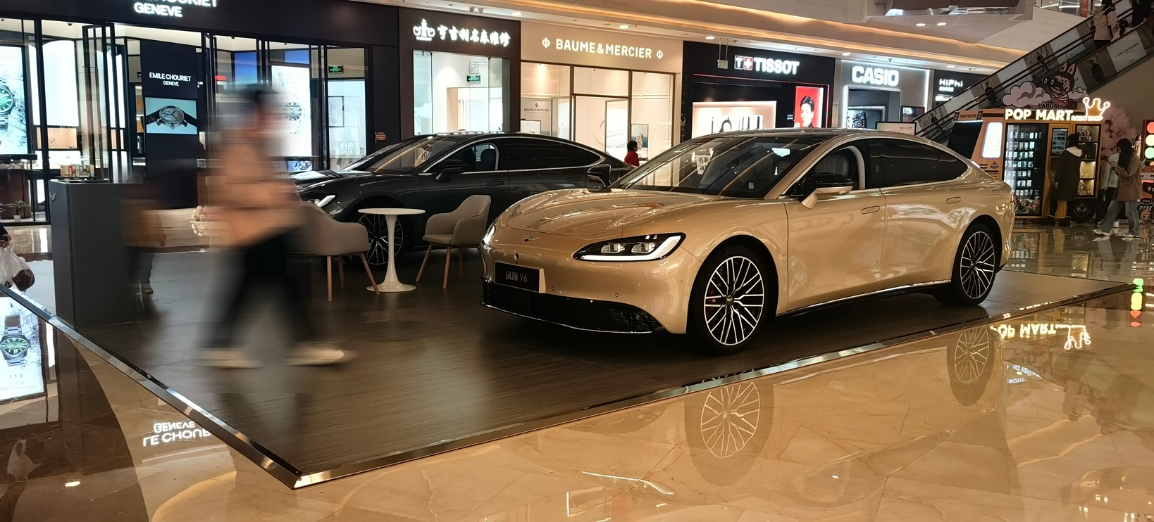 商場汽車展廳裝修