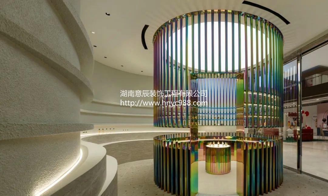 【長(zhǎng)沙店鋪裝修】化妝品店如何裝修提升消費(fèi)體驗(yàn)？
