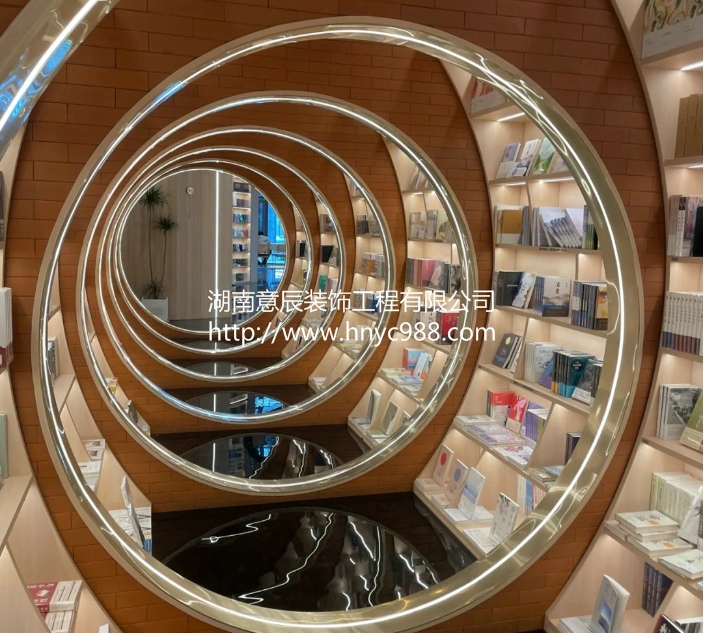 長(zhǎng)沙店鋪裝修|書店以沉淀心靈的設(shè)計(jì)吸引顧客！